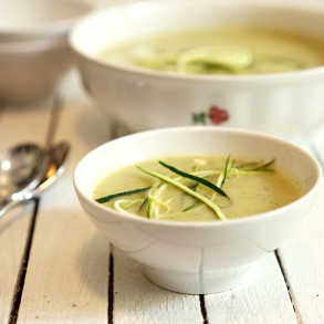 Zucchini Suppe - Elke Eisner Steinzeitköchin Paleo