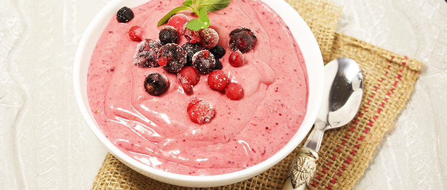 Elke Eisner - Beeren-Avocado-Frühstück