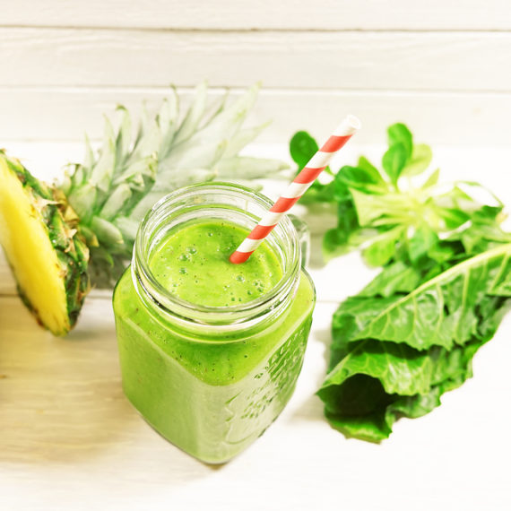 Grüner Frühstücks-Power-Smoothie - Koch-Rezepte Elke Eisner Steinzeitköchin Paleo