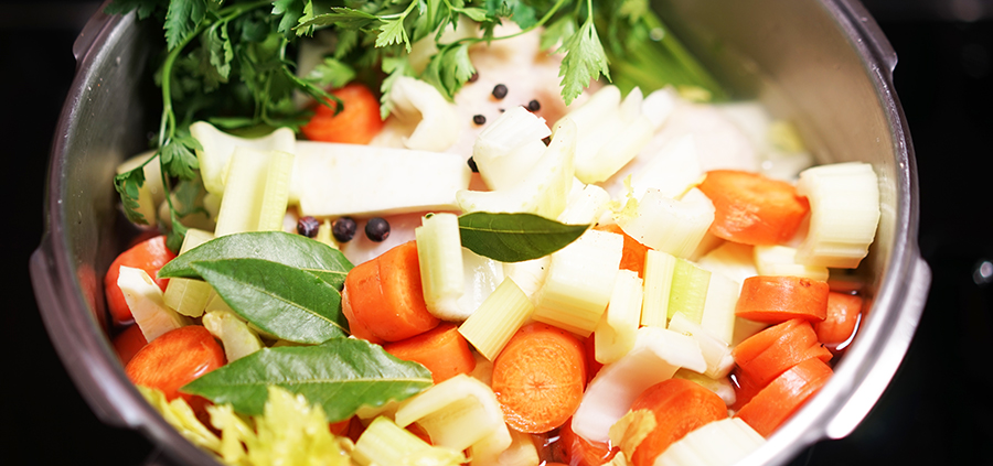 Elke Eisner - Omas Hühnersuppe