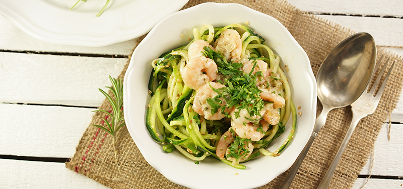 Elke Eisner - Zucchini-Nudeln mit Majoran-Shrimps-Sauce