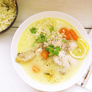 Griechische Eier-Zitronensuppe mit Huhn und Karfiol-Reis  - Koch-Rezepte Elke Eisner Steinzeitköchin Paleo