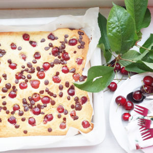 Kirsch-Blondies mit Schokostücken  - Koch-Rezepte Elke Eisner Steinzeitköchin Paleo